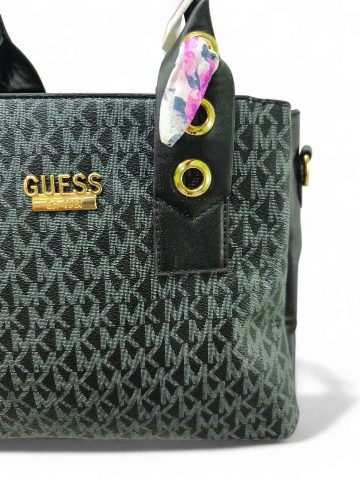 guess-bag